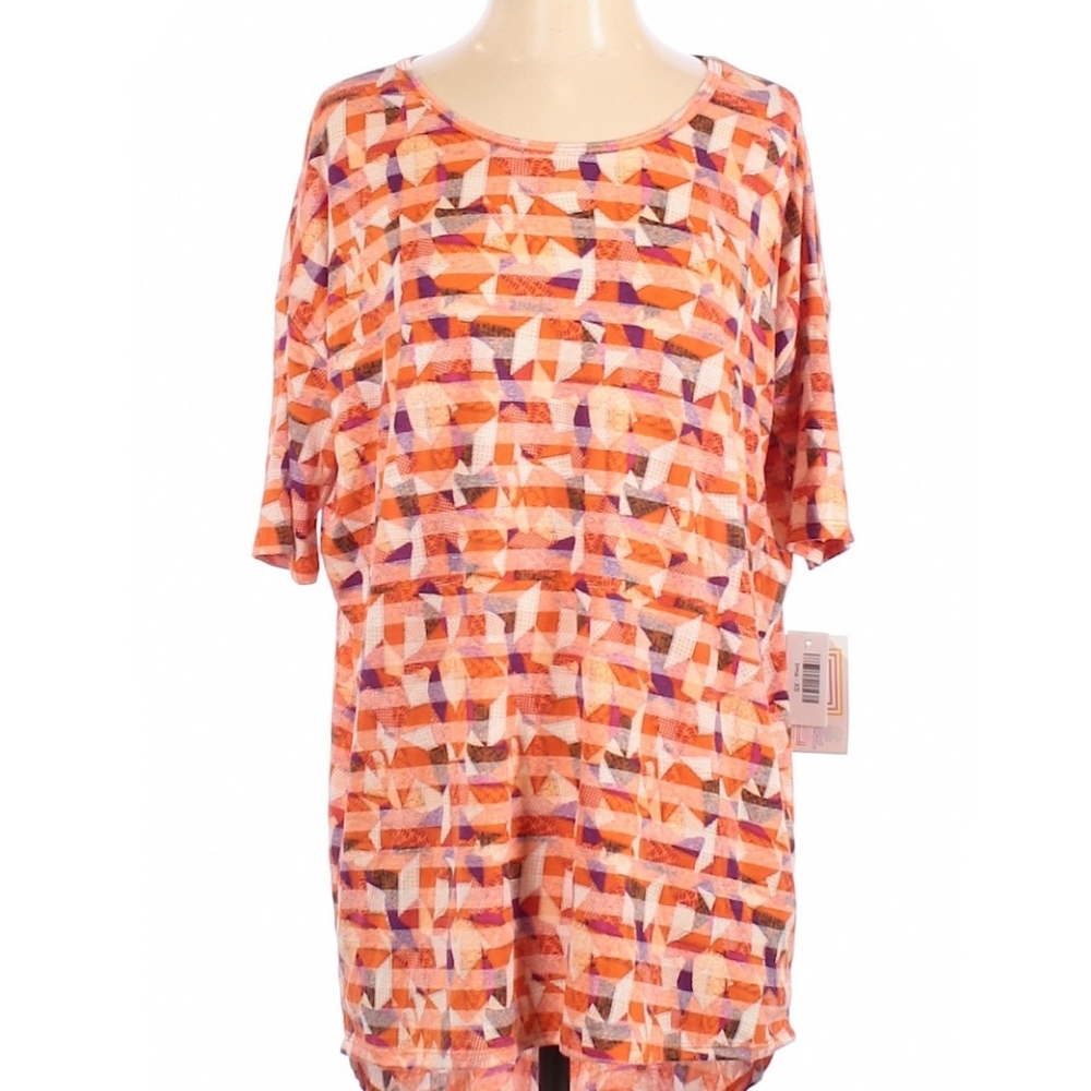 2/$20 LulaRoe Irma Shirt